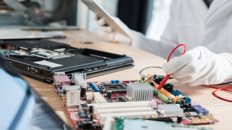 Hardware RAID vs ZFS